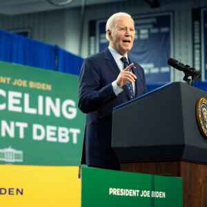Poll finds Americans are split on Biden's student loan work, even those with debt
