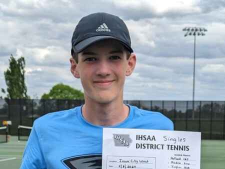 Jefferson freshman Parker Holland heads to state tennis after dominant district performance