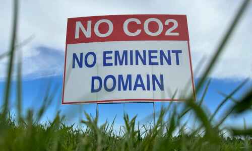Lawmakers, Iowa landowners continue push to restrict pipeline use of eminent domain