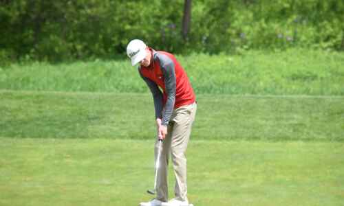 Small school golf: WMU, Columbus split