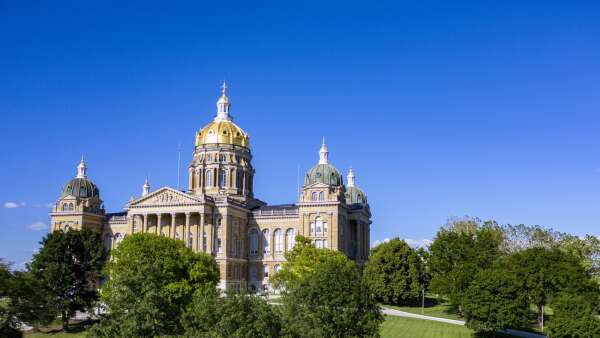 Opinion: Cut the sales tax for all Iowans