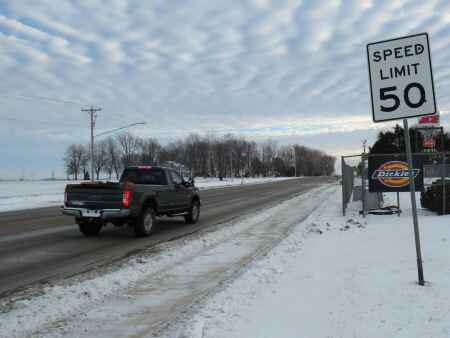 City aims to lower Hwy. 92 speed limit