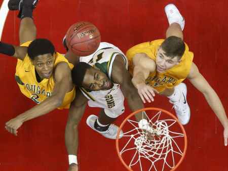 Friday at the Iowa boys' state basketball tournament: All the scores, stories and highlights