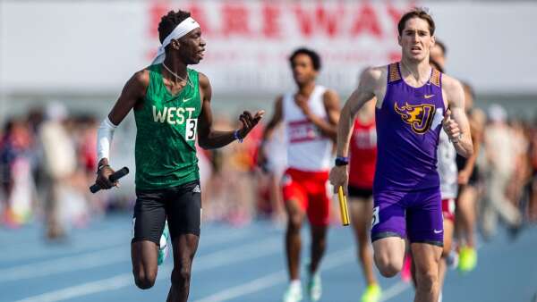 4A boys’ state track roundup: Iowa City West wins pair of relays