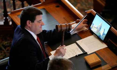 Iowa lawmakers conclude ‘historic’ session