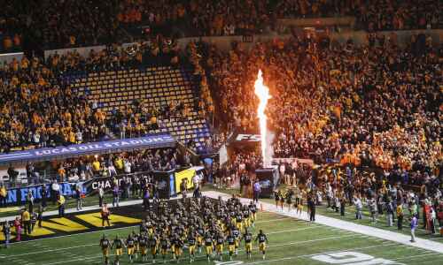 How B1G’s new scheduling format could impact Iowa football