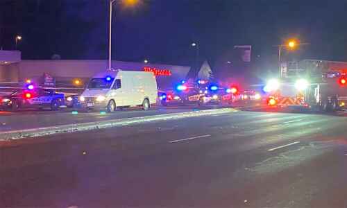 Police: 5 dead, 18 hurt in Colorado gay nightclub shooting
