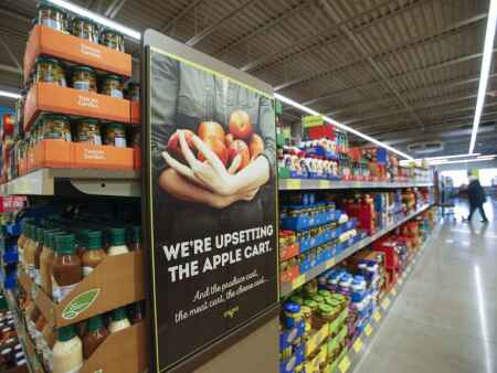 New Eastern Iowa grocery stores risk market saturation