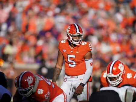 5 Clemson players to watch in Cheez-It Bowl