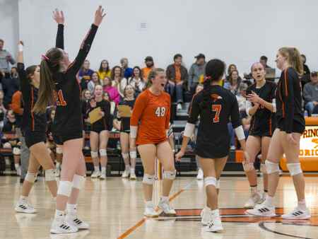 Springville sweeps Saint Ansgar for another state volleyball berth