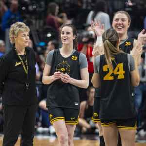 Hawkeyes ‘trying to enjoy every single second’ on Final Four stage