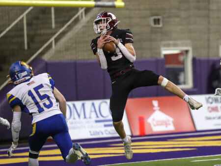 Mount Vernon embraces familiar underdog role in 3A state title game