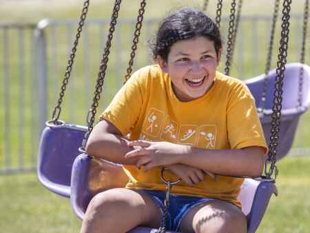 Rides, animals, smiles -- all part of opening day at the Linn County Fair