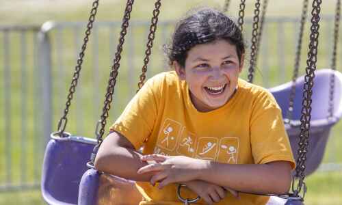 Rides, animals, smiles -- all part of opening day at the Linn County Fair