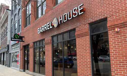 Barrel House opens downtown Cedar Rapids location