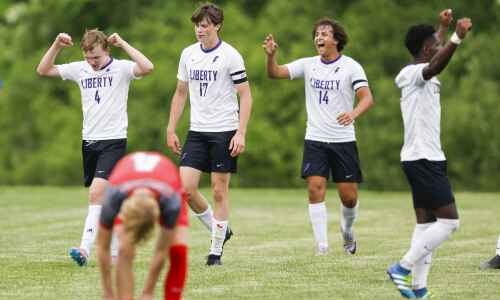Liberty calls on Sauls, upsets No. 1 DCG in state debut