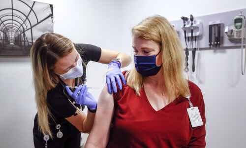 New COVID-19 vaccine booster shots available in Iowa