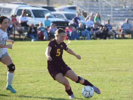 Panther soccer downs Chiefs in dominating fashion