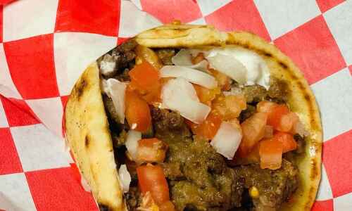 George’s Best Gyros opens permanent location in Iowa City