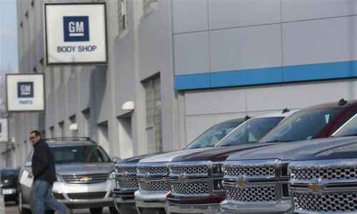 GM expands recall, suspends engineers