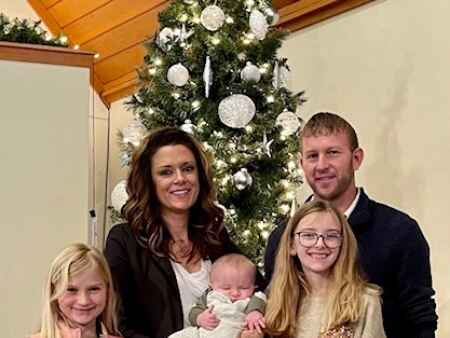 Baby formula recall worsens shortage for Iowa families