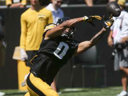 Iowa’s Diante Vines confident after overcoming injuries