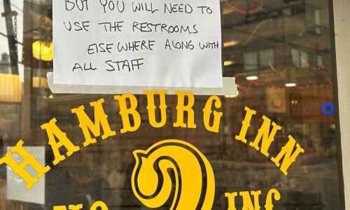 Hamburg Inn reopens in Iowa City