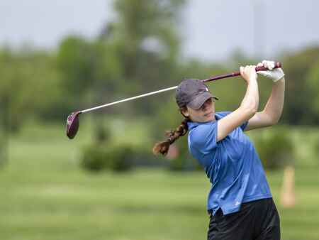 Photos: MVC Mississippi girls’ golf meet at Twin Pines