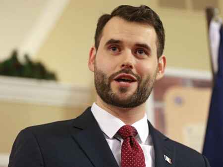 ‘Governor, you need to change course’: Iowa Senate Minority Leader