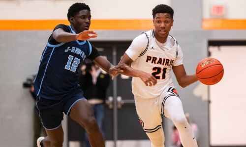 Prairie shoots lights out in 86-65 substate opener against Jefferson