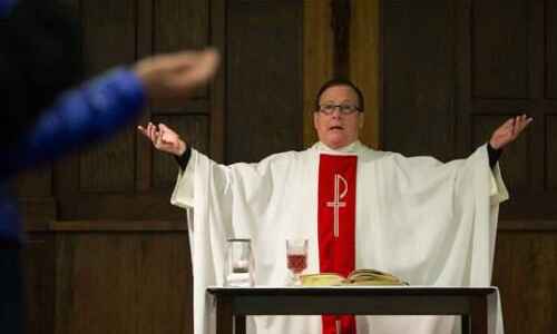 Iowa family man becomes Catholic priest