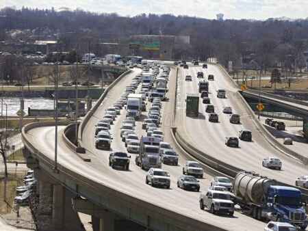 Commission approves $3.6 billion five-year transportation plan for Iowa