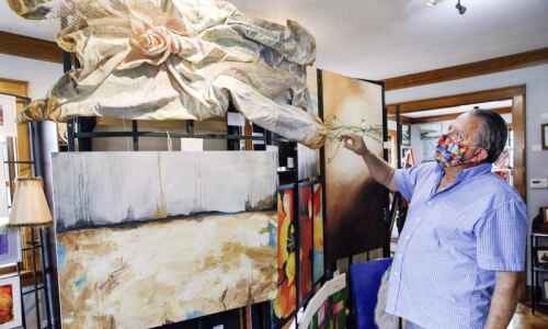 DKW Art Gallery back in business in Marion