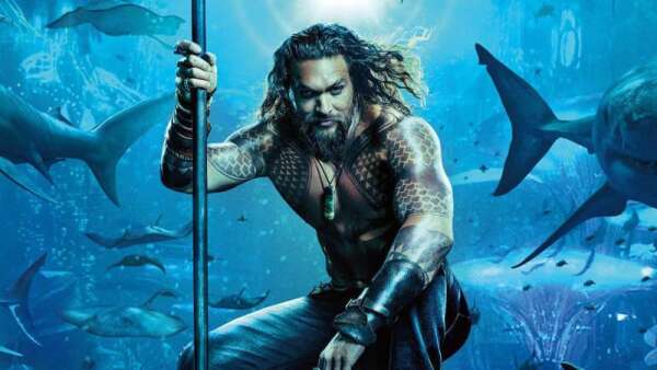 Iowa-raised 'Aquaman' star Jason Momoa to host SNL