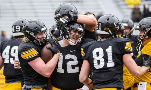 5 observations from Iowa football’s 2023 open spring practice