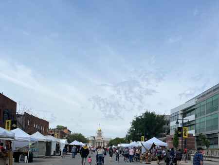 Iowa Arts Festival attracts visitors to downtown Iowa City