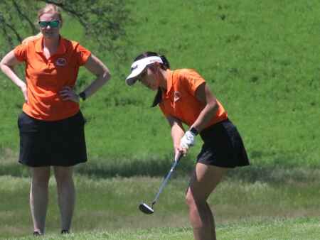 SEC girls golf competes in Keokuk