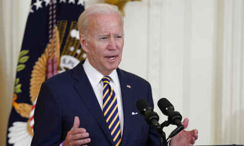 Biden announces long-awaited student debt forgiveness plan