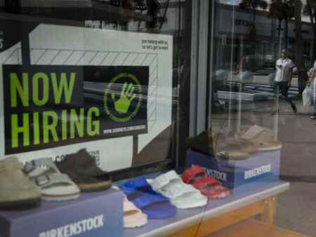 U.S. jobless claims still low