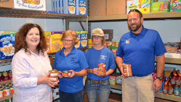 Jefferson County Cattlemen donate beef to Lord’s Cupboard