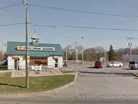 Long John Silver’s closing eight Iowa stores