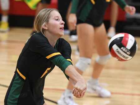 Tuesday’s area volleyball regional finals include 3 coin-flip matches