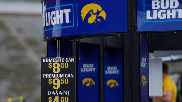 Iowa athletics made $3 million in alcohol sales in 2021-22