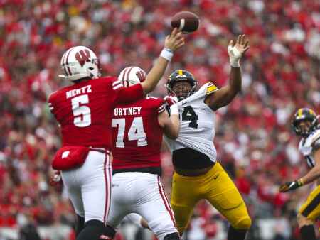 Mild, Mild West not yet out of Hawkeyes’ reach