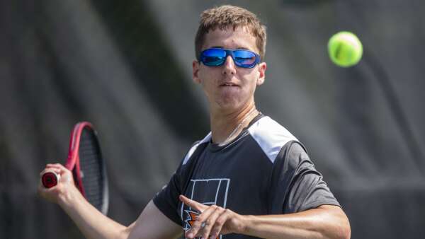 Boys’ state tennis: Day 1 roundup