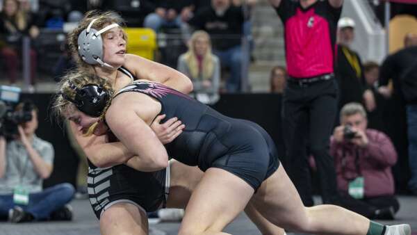 Girls’ state wrestling notes: Libby Dix grew up around wrestling, now is state finalist