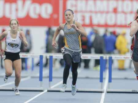 Sigourney’s Summer Barthelman collects 400-meter hurdles state title