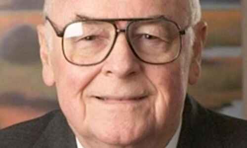David Neuhaus, longtime Fairfax State Savings CEO, dies at 92