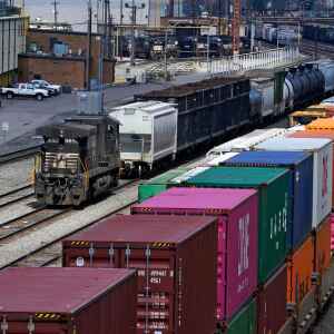 Supply chain under threat as unions, railroads clash