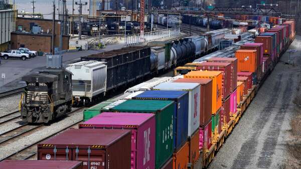 Supply chain under threat as unions, railroads clash